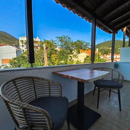 Apellou Apartments Samos Town Exterior photo
