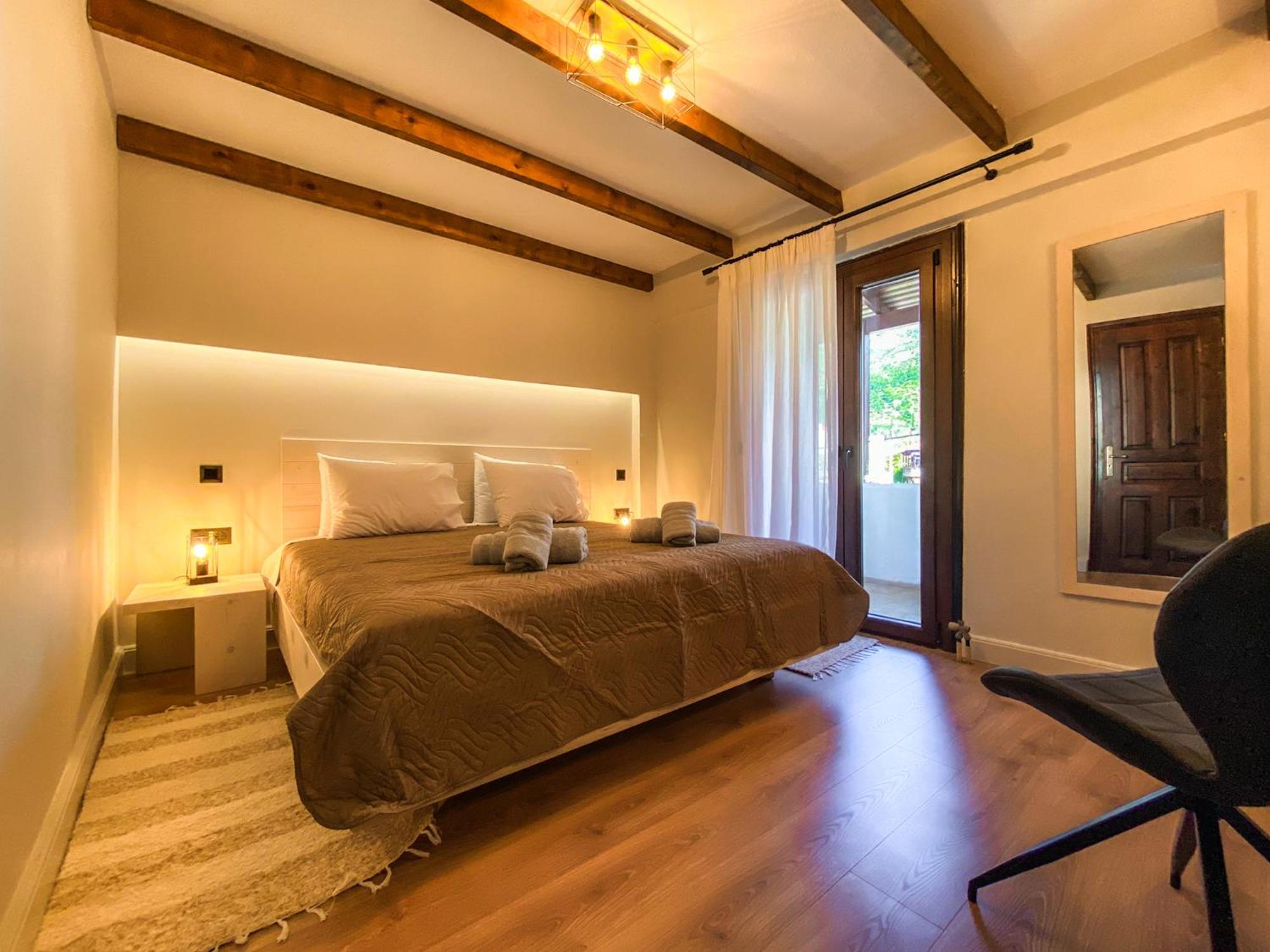 Apellou Apartment *