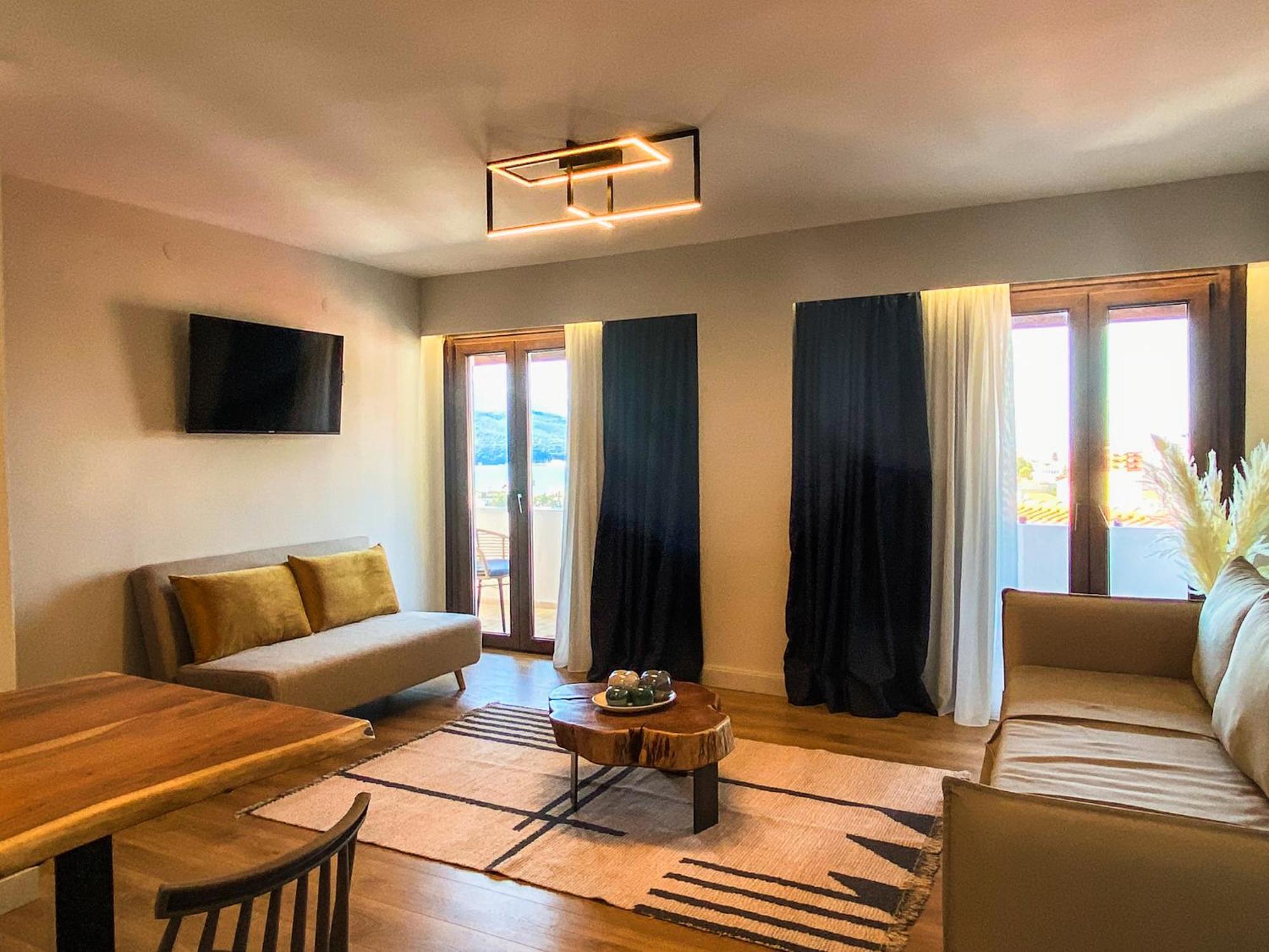 Apellou Apartment *