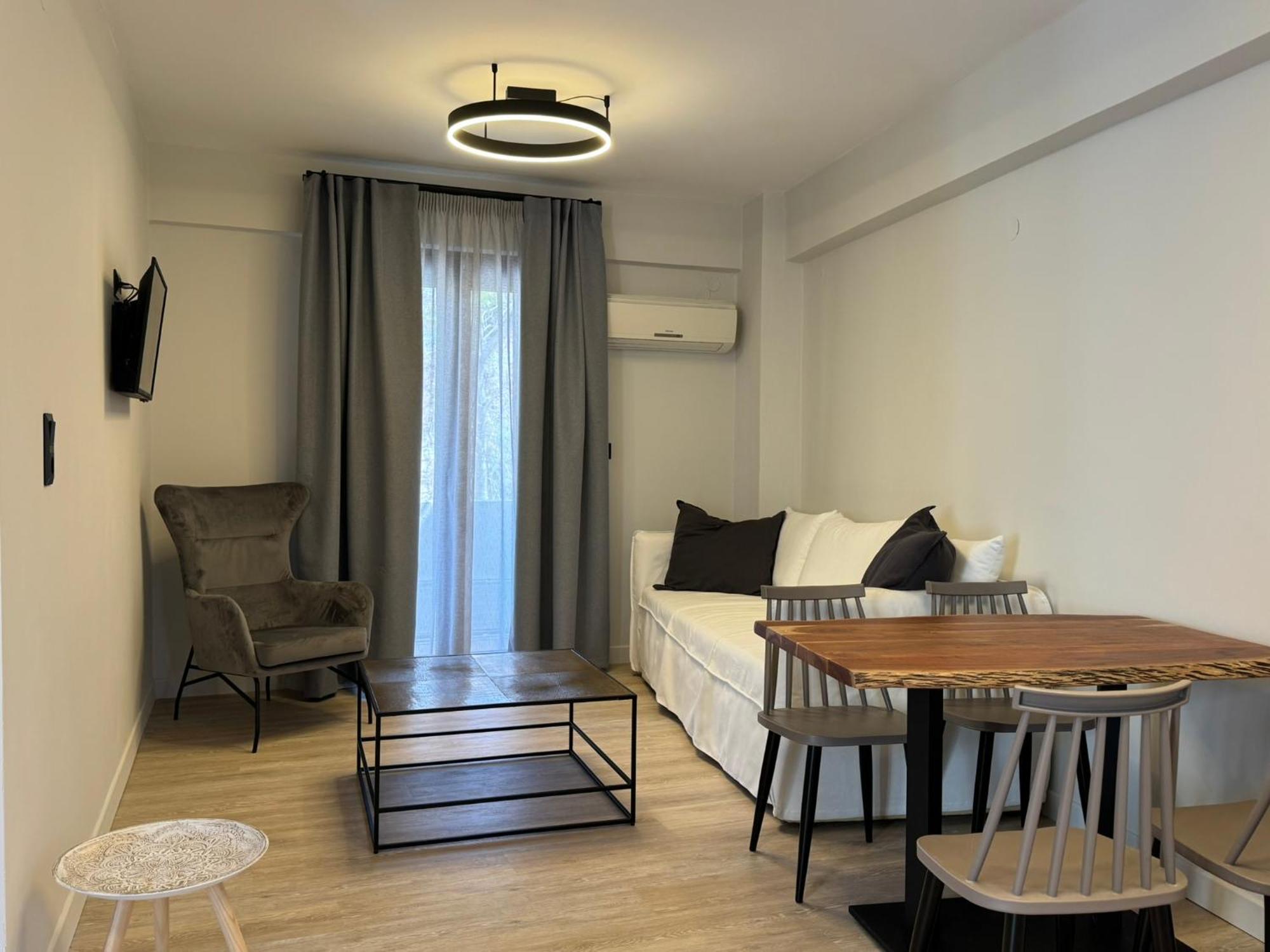 Apellou Apartment Samos Town